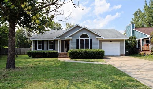 521 Stoneway Ct, Fayetteville, NC, 28301-3872 | Card Image