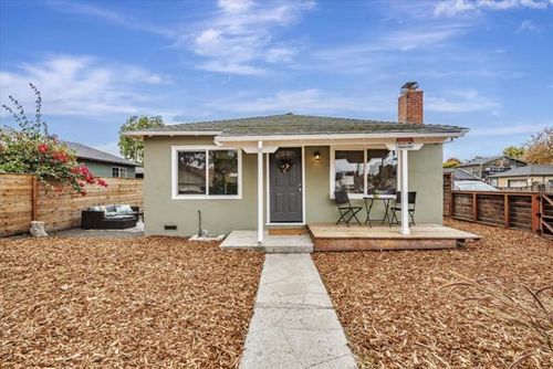  Garden Street, East Palo Alto, CA, 94303 | Card Image