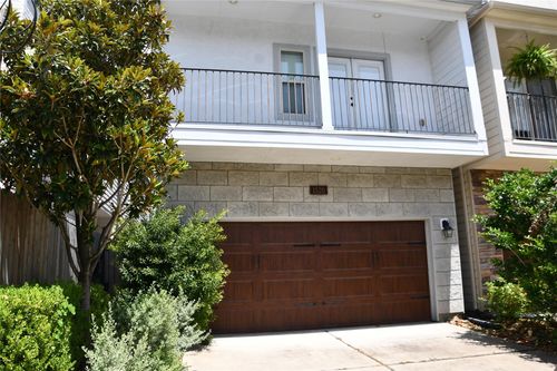 1520 Nashua St, Houston, TX, 77008-3750 | Card Image