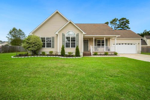 407 N Wilmington St, Richlands, NC, 28574-8359 | Card Image