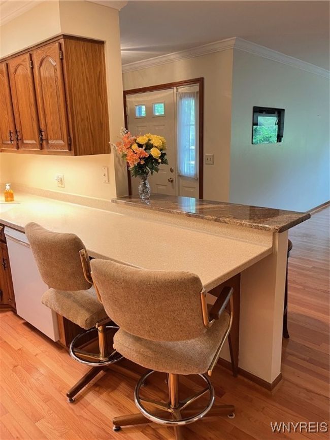 APT-6D - 5861 Goodrich Rd, Home with 2 bedrooms, 2 bathrooms and null parking in Clarence Ctr NY | Image 4