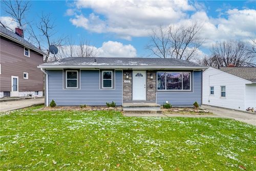 622 Mohawk Avenue, Akron, OH, 44305 | Card Image