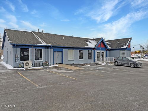 332 W Plank Rd, Altoona, PA, 16602-3016 | Card Image