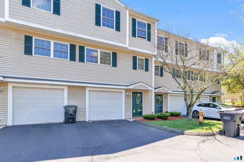 b10-441 Middletown Ave, New Haven, CT, 06513-1090 | Card Image