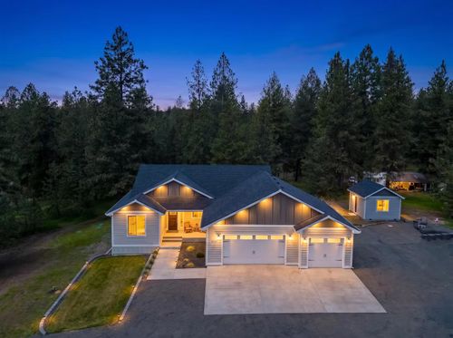 11511 E Connor Rd, Valleyford, WA, 99036-8533 | Card Image