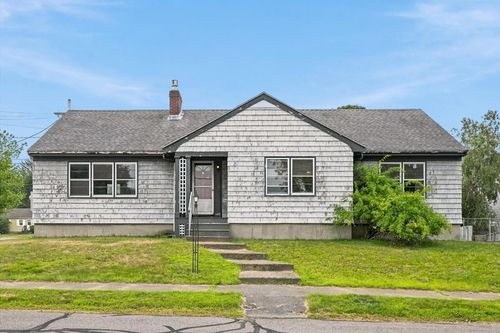 21 N Shore Ave, Danvers, MA, 01923-3717 | Card Image