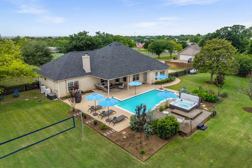 103 Morningside Cir, Hutto, TX, 78634-5446 | Card Image