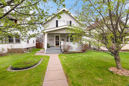 4118 W 7th St, Duluth, MN, 55807-1528 | Card Image