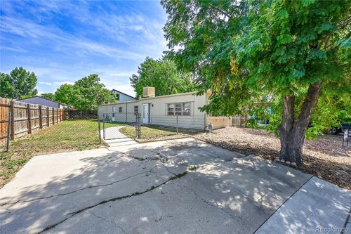 900 Glen Dale St, Dacono, CO, 80514-9515 | Card Image