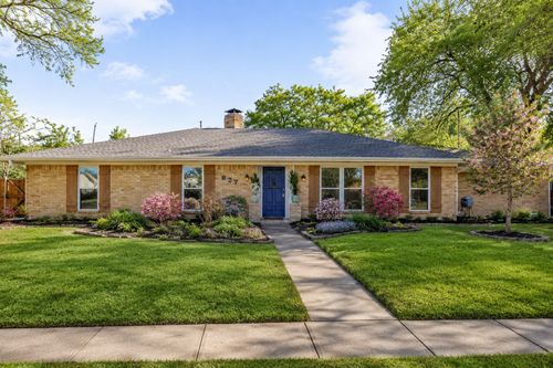 827 Teakwood Pl, Richardson, TX, 75080-4938 | Card Image