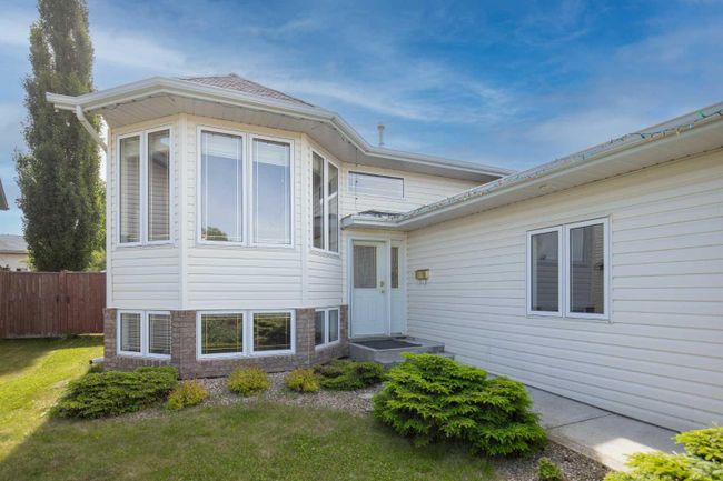 32 Fern Glade Crescent, House detached with 3 bedrooms, 2 bathrooms and 3 parking in Sylvan Lake AB | Image 26