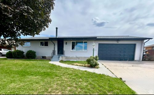4915 W Janette Ave, West Valley City, UT, 84120-4520 | Card Image