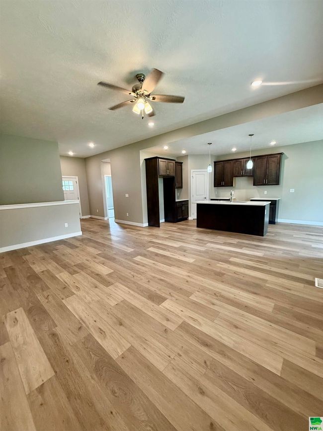 3421 Lafayette Ct, House other with 2 bedrooms, 2 bathrooms and null parking in Sioux City IA | Image 7