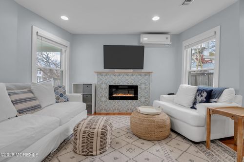 903 Emory St, Asbury Park, NJ, 07712-6111 | Card Image