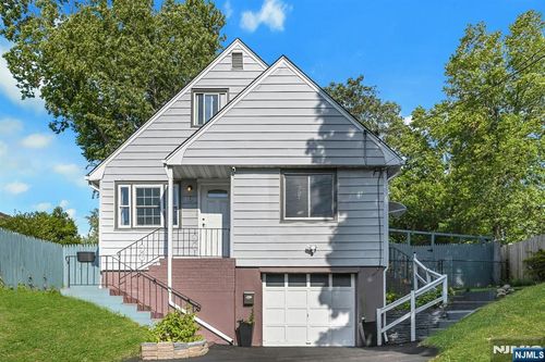 151 Knickerbocker Rd, Englewood, NJ, 07631-2140 | Card Image