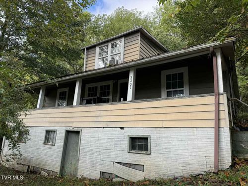 3201 3rd Ave, Saint Paul, VA, 24283-3603 | Card Image