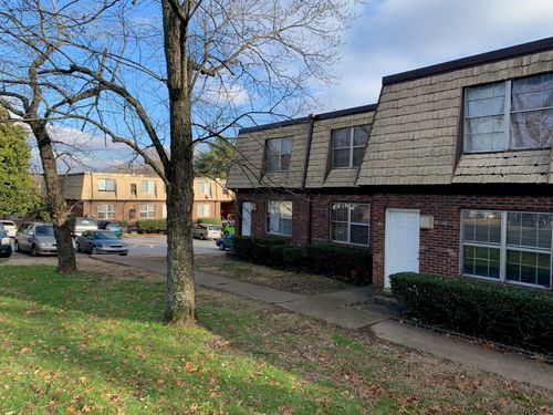 apt-c2-441 Harding Pl, Nashville, TN, 37211-4551 | Card Image