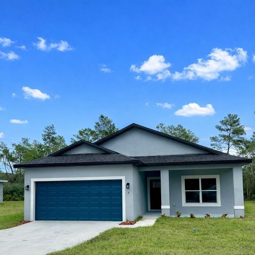 5 Fisher Place Dr, Ocklawaha, FL, 32179-6439 | Card Image