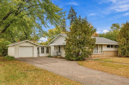 2105 Centennial Dr, Saint Cloud, MN, 56303-2527 | Card Image