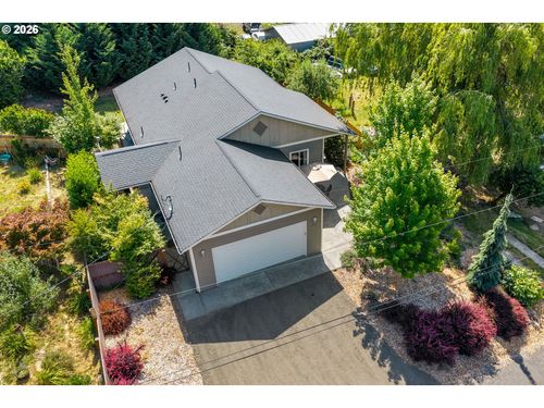 242 Nw Willard St, Stevenson, WA, 98648 | Card Image
