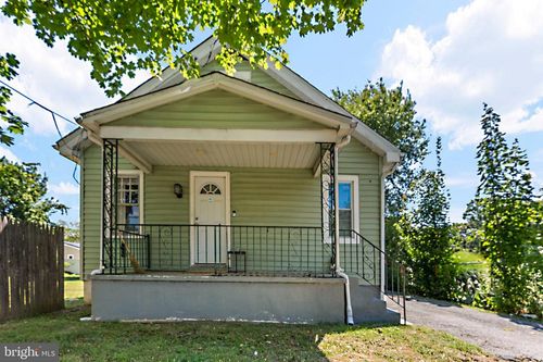 107 Hawthorne Ave, Ewing, NJ, 08638-2825 | Card Image