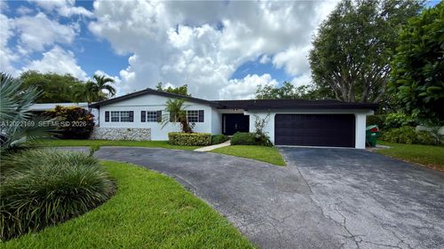 7700 Sw 52nd Ct, Miami, FL, 33143-5924 | Card Image