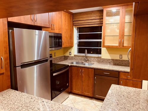 apt-407-1638 Embassy Dr, West Palm Beach, FL, 33401-1959 | Card Image