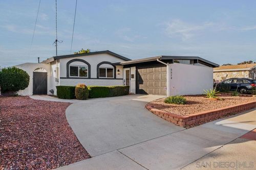 5524 Norwich St, San Diego, CA, 92117-2340 | Card Image