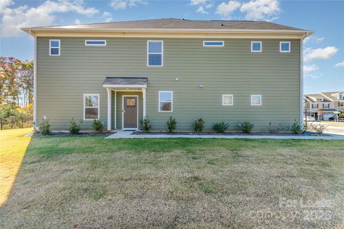 2034 Highland Park Dr, Charlotte, NC, 28269-0649 | Card Image