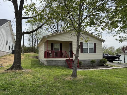 110 Fairfield Rd E, Wartrace, TN, 37183-2155 | Card Image