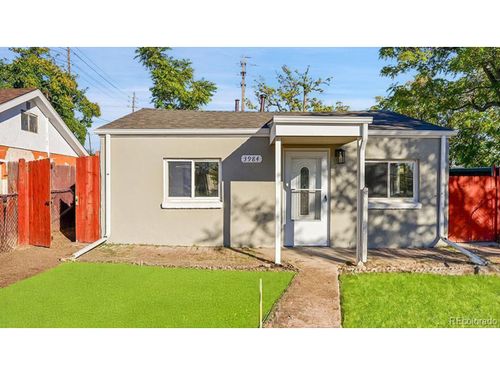 3984 N Cook St, Denver, CO, 80205-3714 | Card Image