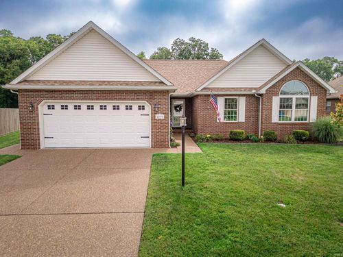 9239 Southport Dr, Evansville, IN, 47711-1086 | Card Image
