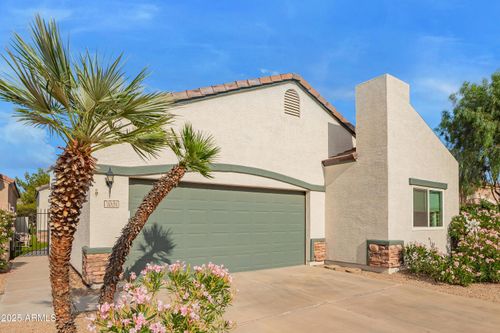 7031 S 32nd Pl, Phoenix, AZ, 85042-6130 | Card Image