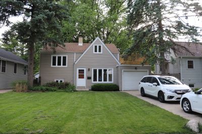 226 N Wisconsin Avenue, House other with 3 bedrooms, 2 bathrooms and 1 parking in Villa Park IL | Image 3