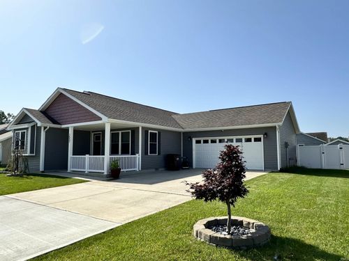 1557 Fox Run Ct, Spencer, IN, 47460-6522 | Card Image