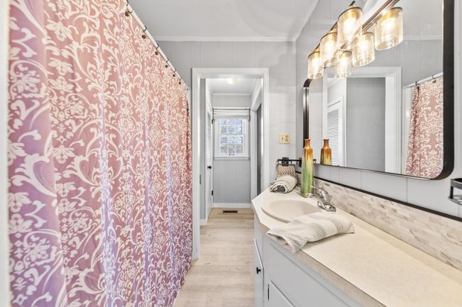 45 Daniel St, House other with 4 bedrooms, 2 bathrooms and null parking in Savannah TN | Image 9