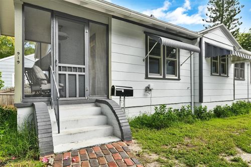 919 29th St N, ST PETERSBURG, FL, 33713-6741 | Card Image