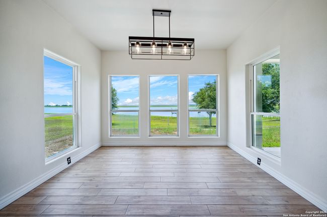 125 Hilltop Cir, House other with 3 bedrooms, 3 bathrooms and null parking in Mathis TX | Image 7