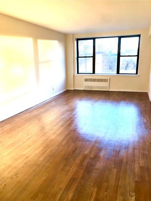 apt-4e-4315 Webster Ave, Bronx, NY, 10470-2312 | Card Image