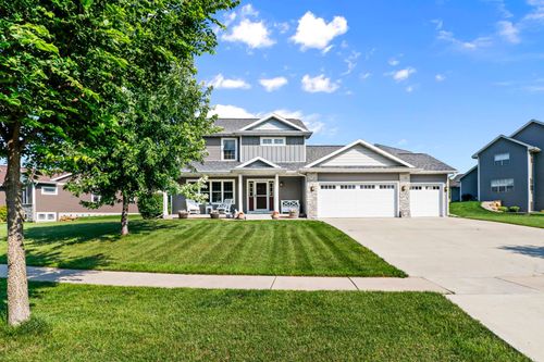 808 Maple Drive, Mount Horeb, WI, 53572 | Card Image