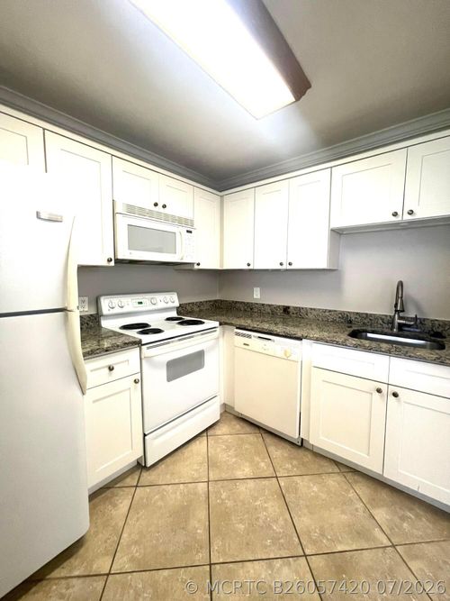 263 Brittany F, Delray Beach, FL, 33446-1107 | Card Image