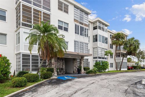 403-100 Waverly Way, Clearwater, FL, 33756 | Card Image