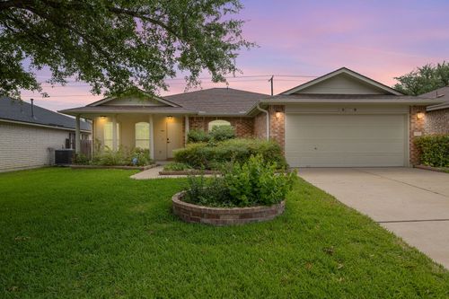 3929 Rolling Canyon Trl, Round Rock, TX, 78681-1130 | Card Image