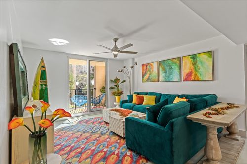 2212-520 Se 5th Ave, Fort Lauderdale, FL, 33301-2932 | Card Image