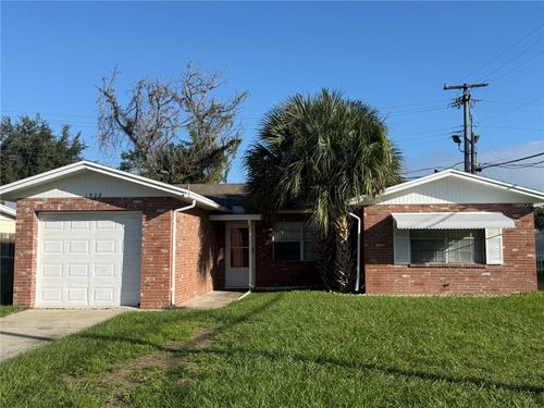 1928 Alexander Dr, LAKELAND, FL, 33803-4322 | Card Image
