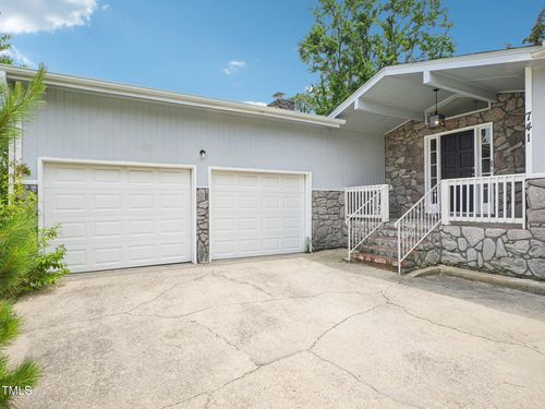 741 Southview Cir, Fayetteville, NC, 28311-0357 | Card Image