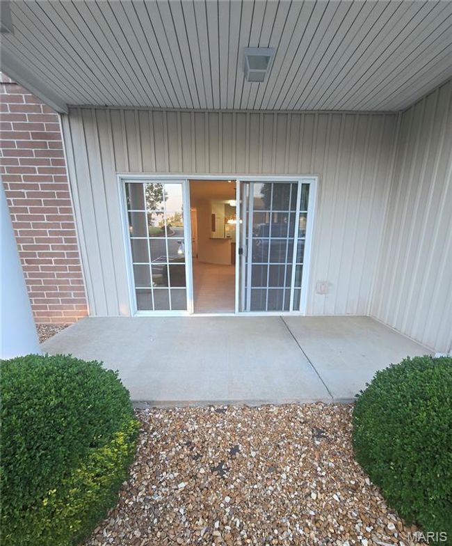 Covered patio | Image 4