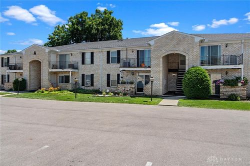 2229 Crew Cir, Dayton, OH, 45439-3250 | Card Image