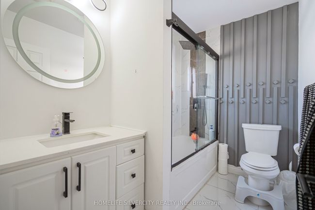 72 Brookland Dr, House other with 5 bedrooms, 4 bathrooms and 4 parking in Brampton ON | Image 19