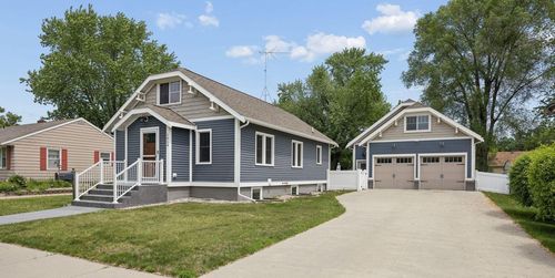 1014 11th Ave N, Saint Cloud, MN, 56303-2819 | Card Image
